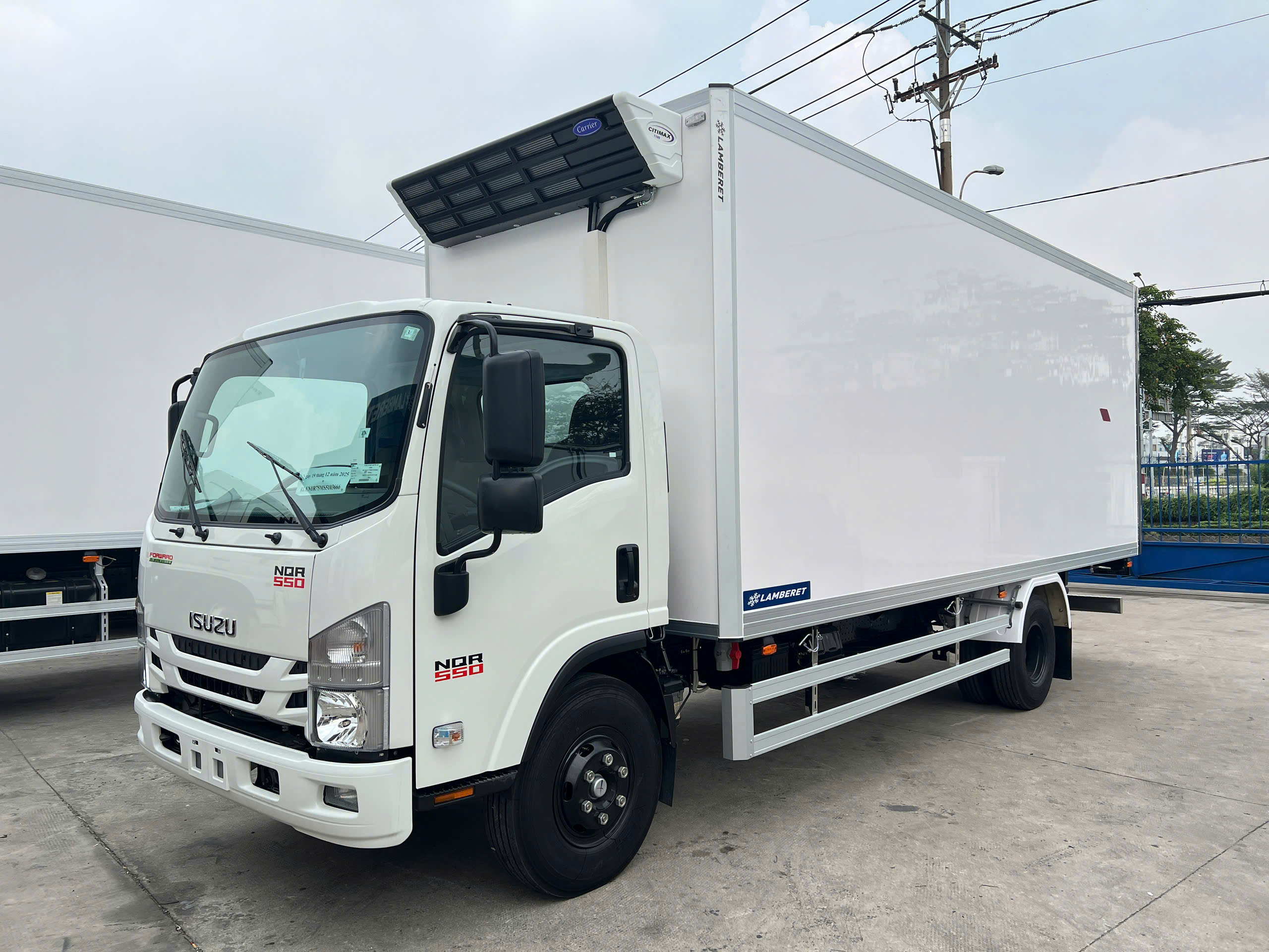 ISUZU 5 Tấn Đông Lạnh Lamberet | NQR 550
